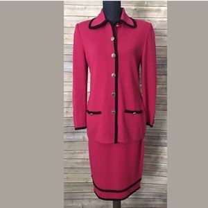 St. John Pink Two Piece Skirt Suit Santana Knit 6